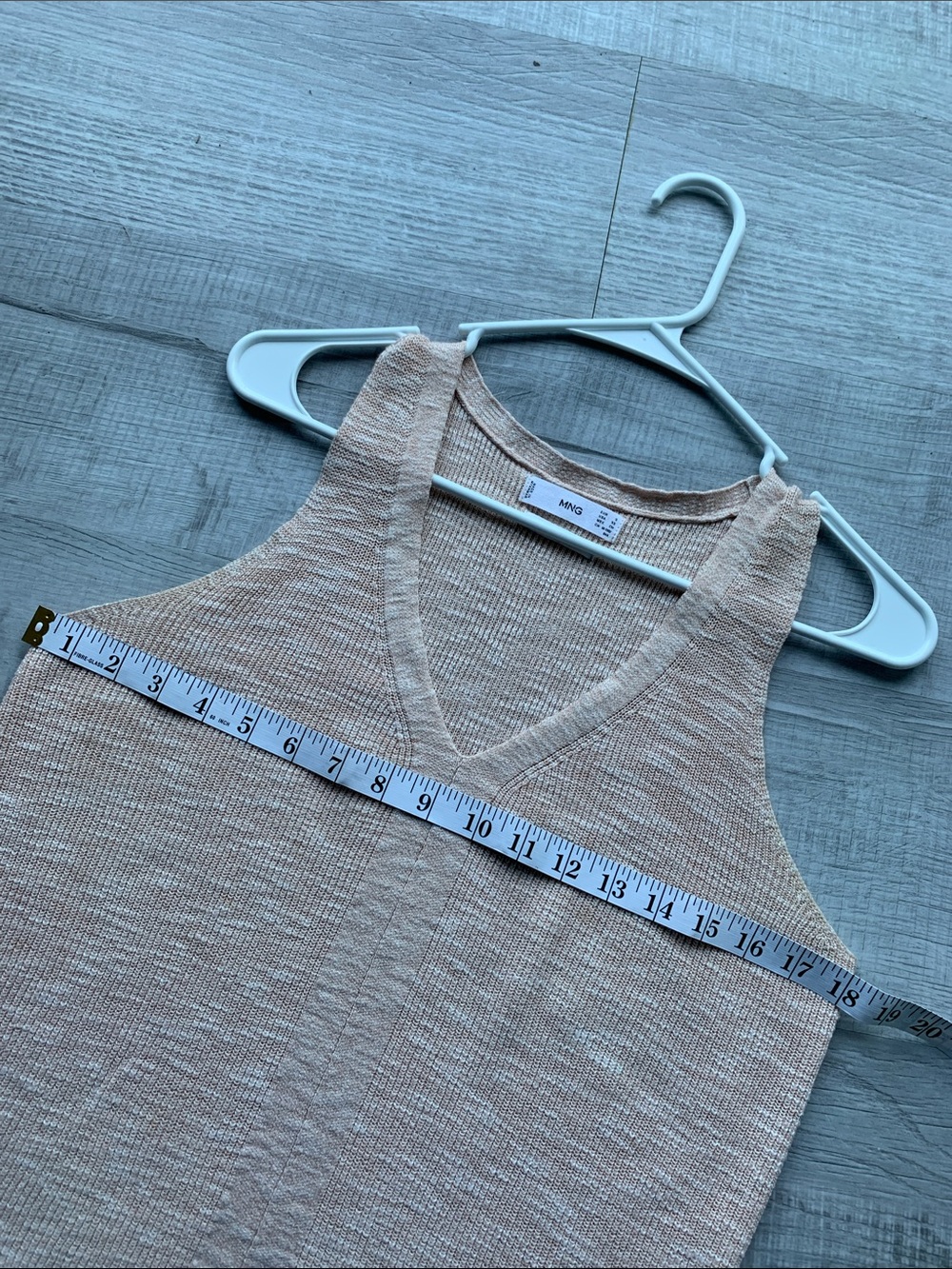 Mango Heathered Blush V-Neck Knit Tank, Size XS. - Picture 5 of 12
